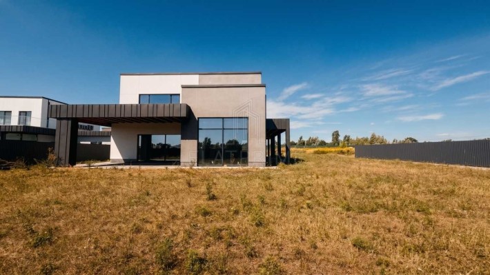 Продаж будинку 300м2 + тераса 12 соток КМ GreenTown с. Крушинка Київська область - фото 1