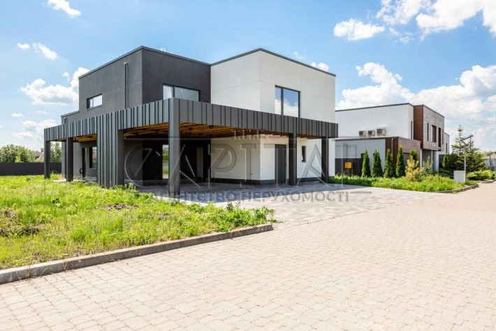 Продаж сучасного будинку з просторою терасою в Green Town на 10 сотках біля Києва Крушинка - фото 1