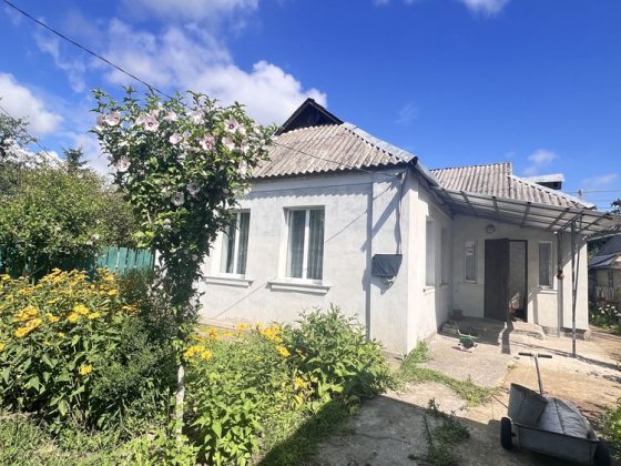 Малютянка вул. Танкіста Будинок з Газом 12 соток
