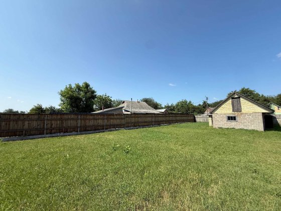 Продаж будинку 57,9 м2 під реконструкцію ,електрика .38 соток, Микуличі  ! Микуличи
