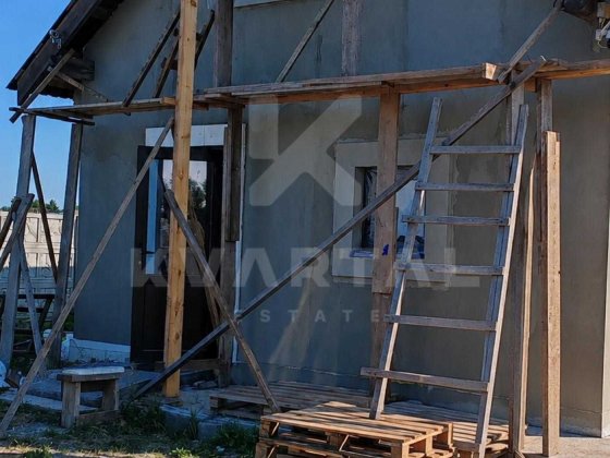 Продам будинок з великою ділянкою. Михалівка-Рубежівка. Сертифікат, постанова - Так