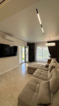 Сучасний будинок з РЕМОНТОМ 162 м² з гаражем, ГАЗ та ПОВНА автономність! - фото 1