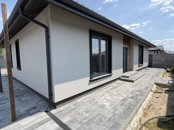 продаж будинку в селищі Михайлівка-Рубежівка, 100м2, 4 сотки