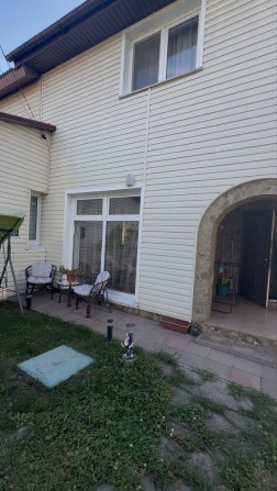 Продаж Дуплекс 113 м² з ремонтом на 10 сотках! Газ, гараж, італійські меблі, Михайлівська-Рубежівка  - фото 1