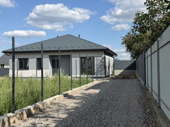 Будинок 140 м² з опаленням | 7,5 соток | Путрівка | 20 км Київ