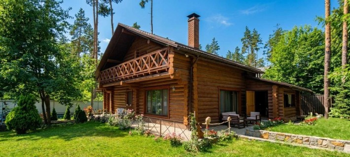 Еко-резиденція від власника в обіймах лісу: Автономне Смерекове Шале у Путрівці - фото 1