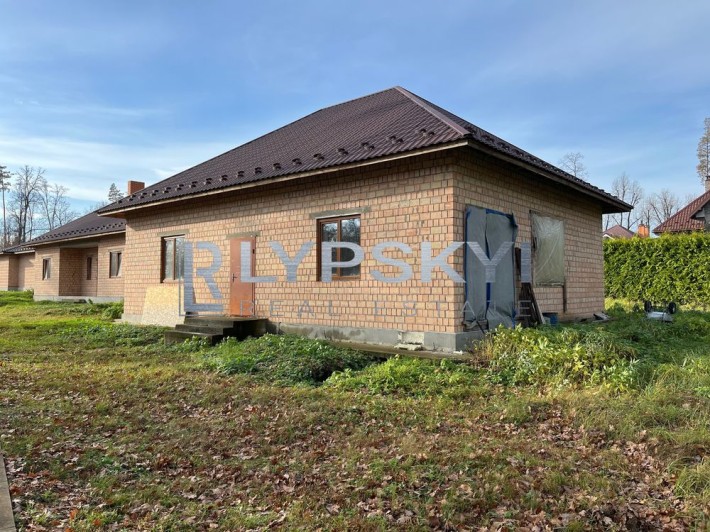 Будинок з видом на ліс - фото 1