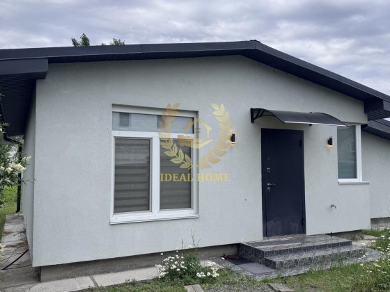 Продам будинок у селі Старі Петрівці біля Київського моря