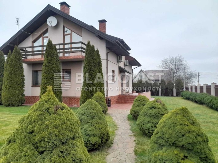 Продаж просторого будинку Обухівський район, село Старі Безрадічі. - фото 1