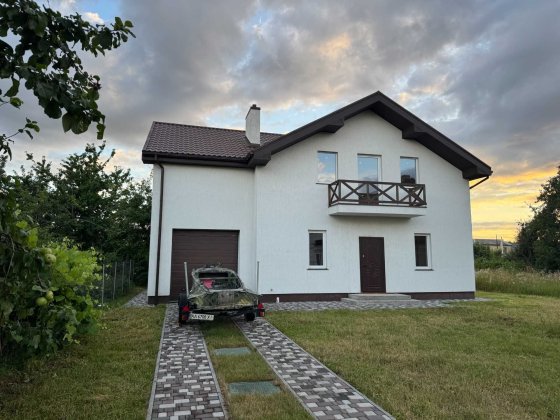 ПРОДАЖ нового будинку 200 м кв + 7 соток землі, камін, гараж, опалення в с Старі Петрівці, масив Ста