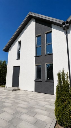 Продаж кутового таунхаусу в Тарасівці - фото 1