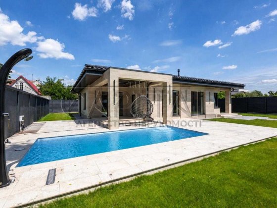 Продаж крутого будинку 200м2 з частковим ремонтом с. Щасливе Счастливое