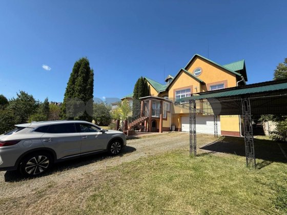 Продаж будинку у селі Хлепча Васильківського районі