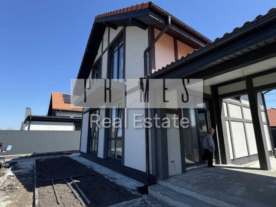 Продаж будинку з ремонтом на Десні, 165м2, Хотянівка