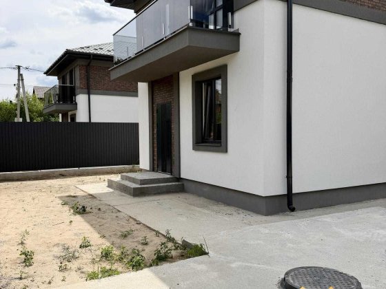 Продаж двоповерхового будинку в с. Шевченкове 120 м² на 5 сотках із газовим опаленням
