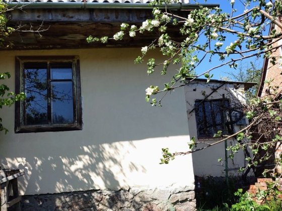 Продам дачну ділянку з  будинком Шкарівка