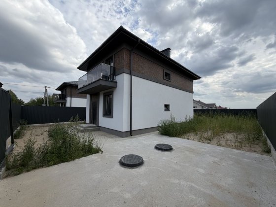 Будинок 123  м2,гарна локація