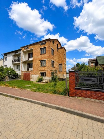 Продажу будинку в м. Винники-Львів - фото 1