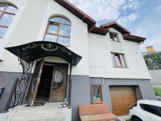 Продаж будинку, Солонка, Львів! Центральні комунікації! Солонка