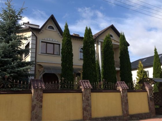 Продам будинок 513квм в с. Солонка (р-н ТЦ Кінг Крос і Арени Львів) Солонка