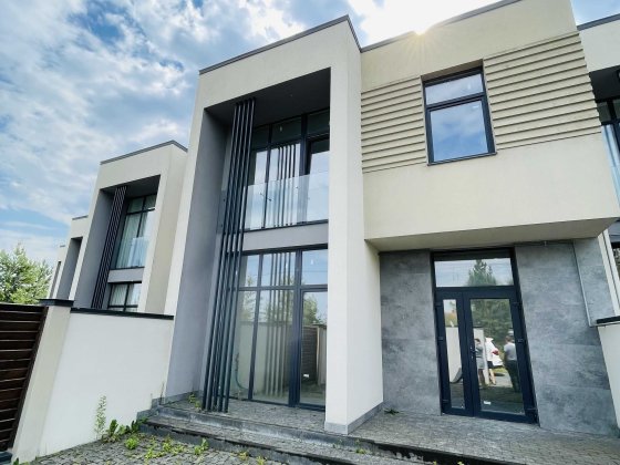 Продаж стильного котеджу! Сокільники,центр! Біля « Вікторії Гарденс» , Львів! Сокольники
