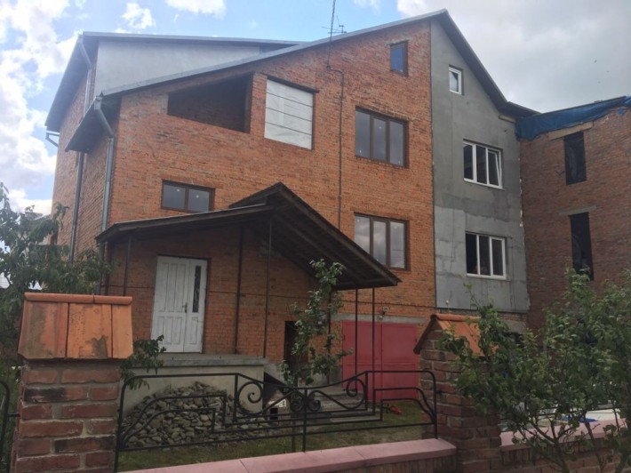 Продаж або обмін нерухомості - фото 1
