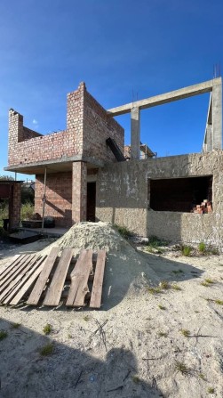 Продаж незавершеного будівництва в смт.Рудне - фото 1