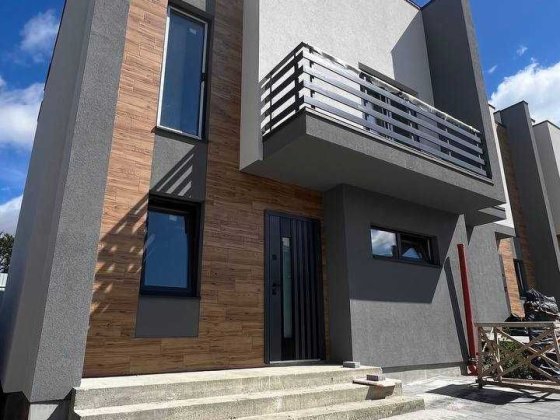 Продаж Без комісії! двоповерхового таунхауса 110 м²в с. Зубра Зубра