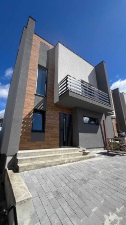 Продаж Без комісії! двоповерхового таунхауса 110 м²в с. Зубра - фото 1