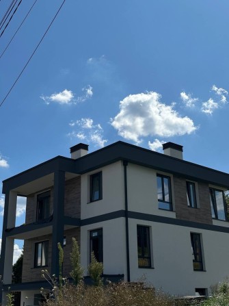 Продаж окремого будинку Зубра - фото 1