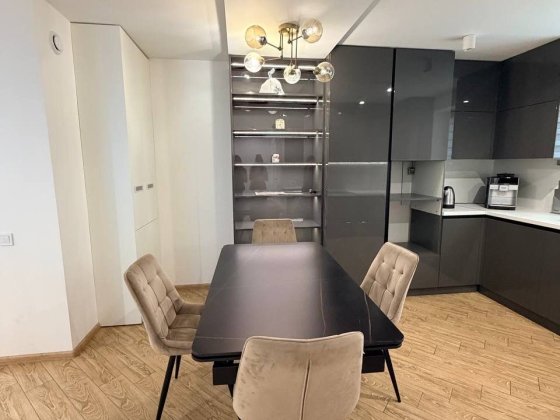 Продаж сучасного котеджу з ремонтом 157.9 м.кв у с.Рясне-Руське Рясное-Русское