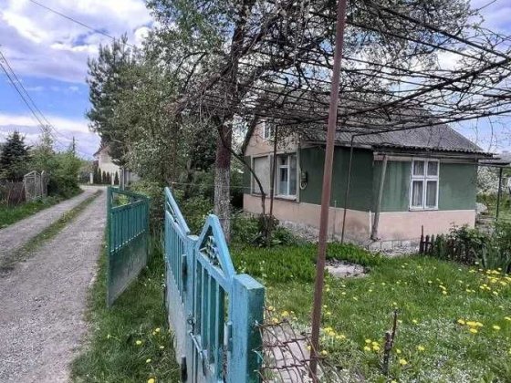 Продаж дачі з усіма комунікаціями в Конопниці. 30000$ Конопница