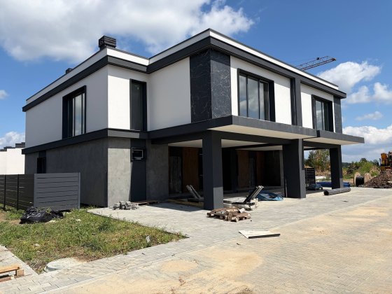 Продам сучасний двоповерховий дуплекс площею 185 м2 у котеджному містечку Stone Village Конопница