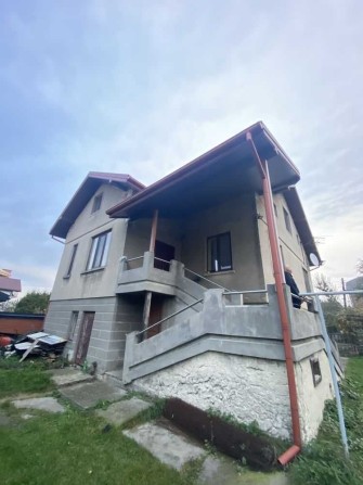 Будинок на вулиці Йосипа Сліпого  місто  Жовква Львівська область - фото 1