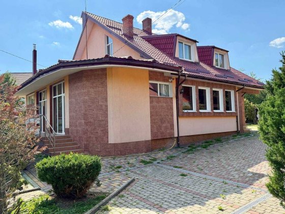 Продаж просторого 2-поверхового будинку біля м.Трускавець (м.Стебник) Стебник