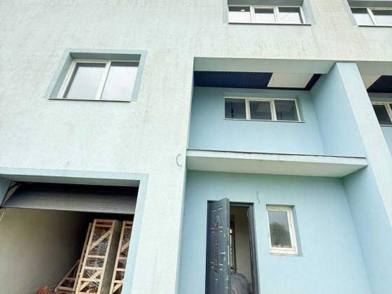 Продаж котеджу в с. Конопниця Конопница