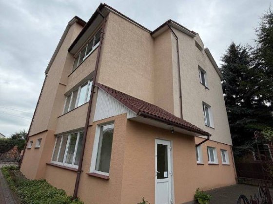 Продаж 5-кім. будинку 354 м2 та гостьового будинку 130м2, Конопниця (Царське село), Без комісії Конопниця