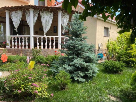 У продажубудинок Фонтанка з ремонтом. Фонтанка