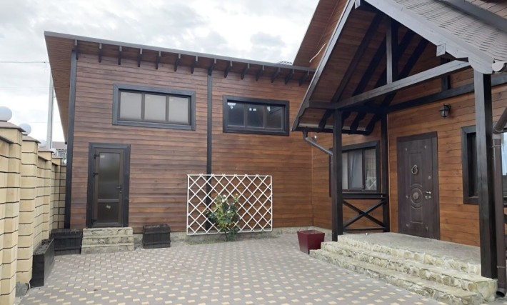 Продам дом с ремонтом в Лесках - фото 1