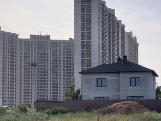 Будинок у Лісках поряд з Котовського (185-337) Лески (Одесская обл.)