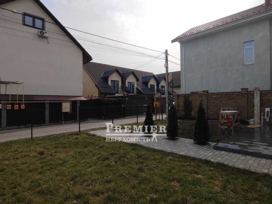 Таунхаус в Царському селі Таїрово 100м2 Ділянка 2 сотки Лиманка