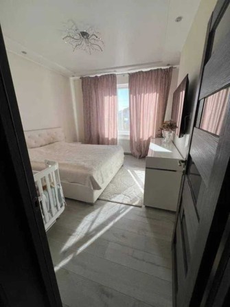 Продам дом с ремонтом в Совиньоне. Мебель и техника. Терраса. Гараж - фото 1