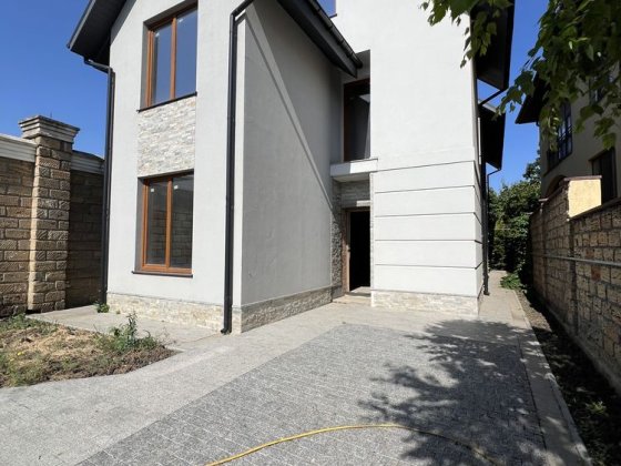 Продам дом в коттеджном кооперативе « Сосновый Берег» Фонтанка