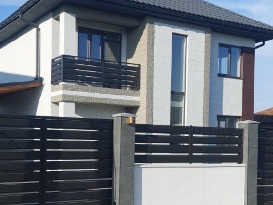 Продам двоповерховий будинок у Фонтанці (215-904) Фонтанка