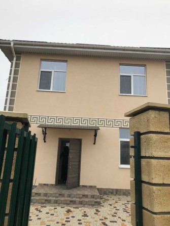 Продається 2-х поверховий будинок в Совіньйоні з газобетону. - фото 1