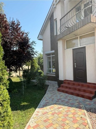 Продам дом с ремонтом. Полный пакет документов. - фото 1