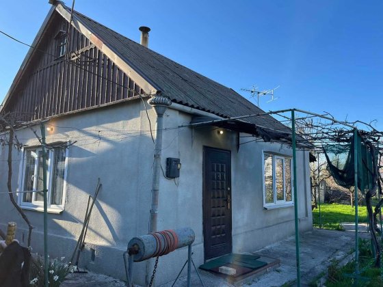 продам дом село Светлое 18 500 у.е Світле