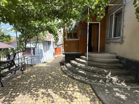 Під держпрограми! На продаж будинок з ділянкою у центрі смт Овідіополь Одеського району Овідіополь