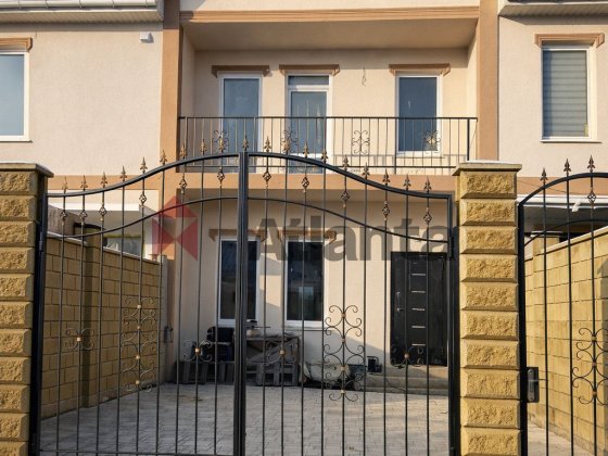 Таунхаус 145 м² з житловою мансардою  закрита територія  Зелений гай Таирово