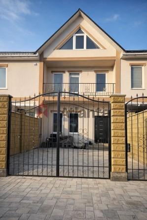 Таунхаус 145 м² з житловою мансардою  закрита територія  Зелений гай - фото 1